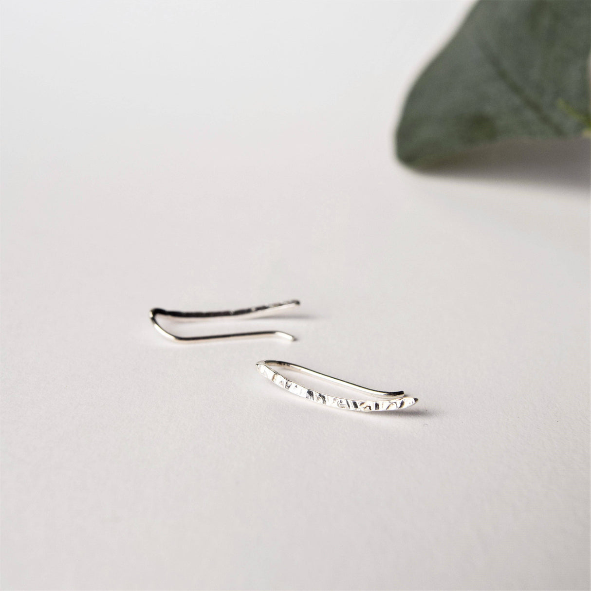 MUKA Textured Silver Ear Climber