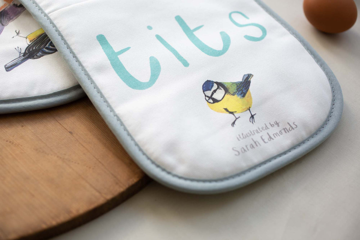 Sarah Edmonds Tits Bird Oven Glove – illustrated design