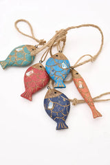 Batela wooden fish garland product image