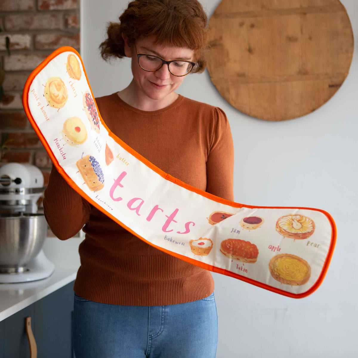 Sarah Edmonds Tarts Oven Glove – illustrated design