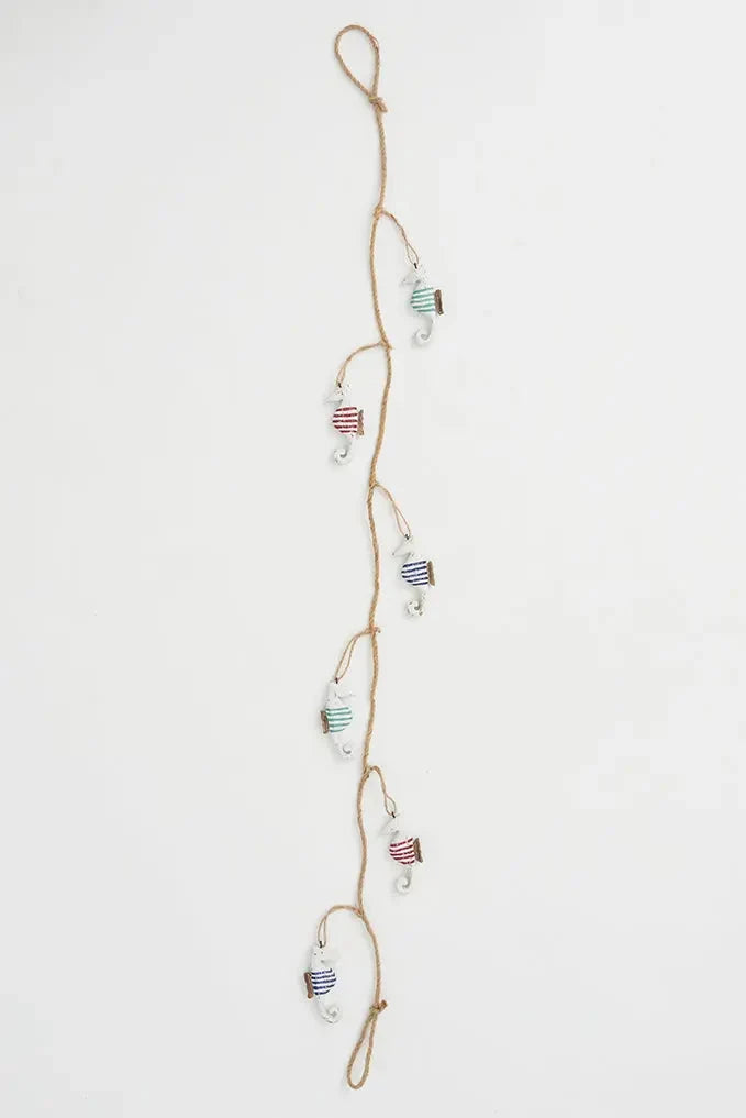 Batela seahorse garland decoration, decorative hanging garland with seahorse design