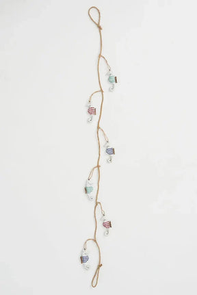Batela seahorse garland decoration, decorative hanging garland with seahorse design