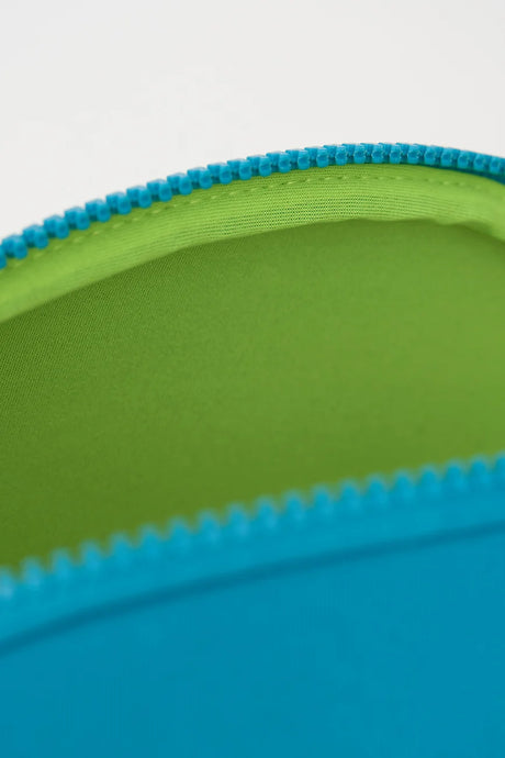 Batela neoprene toiletry bag product image