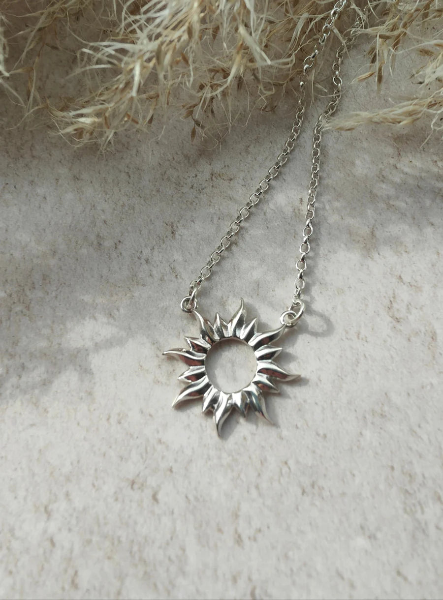The ‘Dawn Bearer’ Necklace