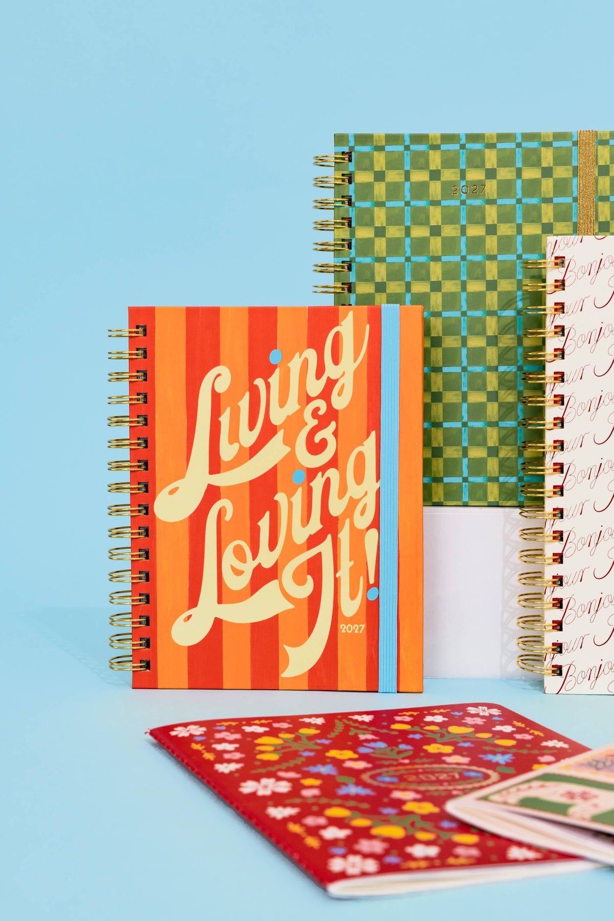 12 Month Medium Planner - Living and Loving It