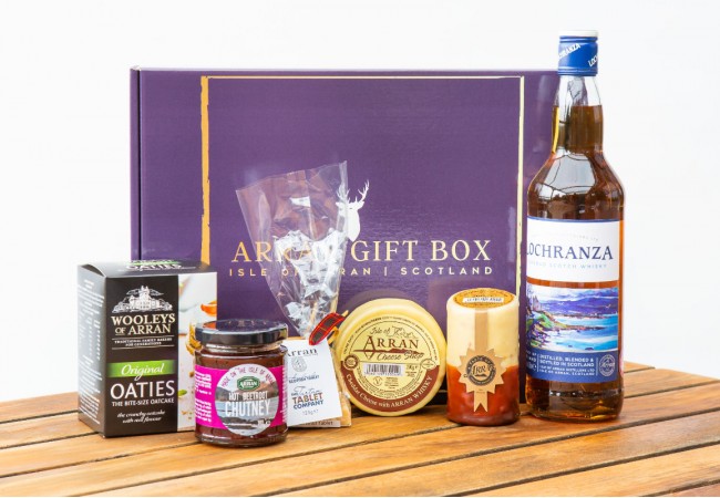 Deluxe Whisky Lover (Lochranza Blend) Arran Gift Box 
